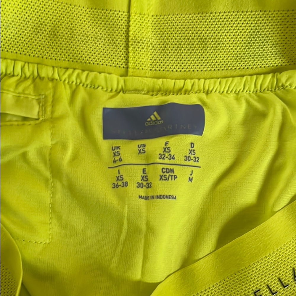 Adidas by Stella McCartney women's Yellow Shorts - Picture 5 of 5